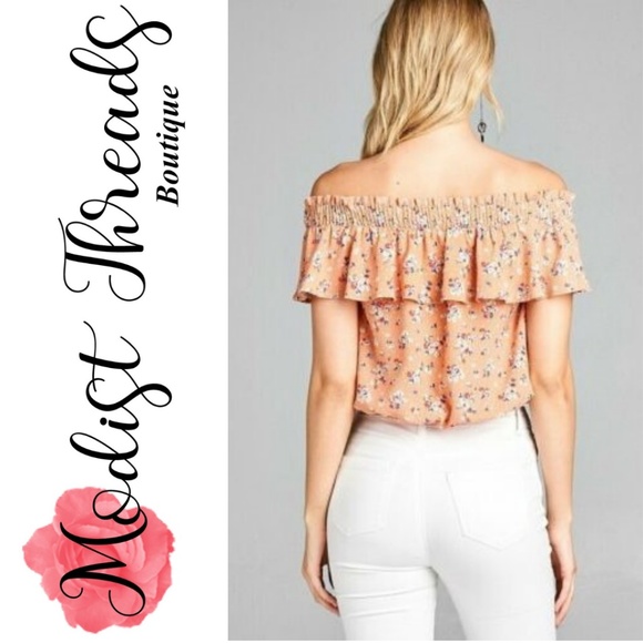 Off The Shoulder Smocked Detail Floral Print Top - Picture 2 of 2